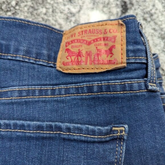 Levi's 515 Jeans Womens Size 10 Boot Cut Medium Wash Denim Casual Ladies - Picture 2 of 6